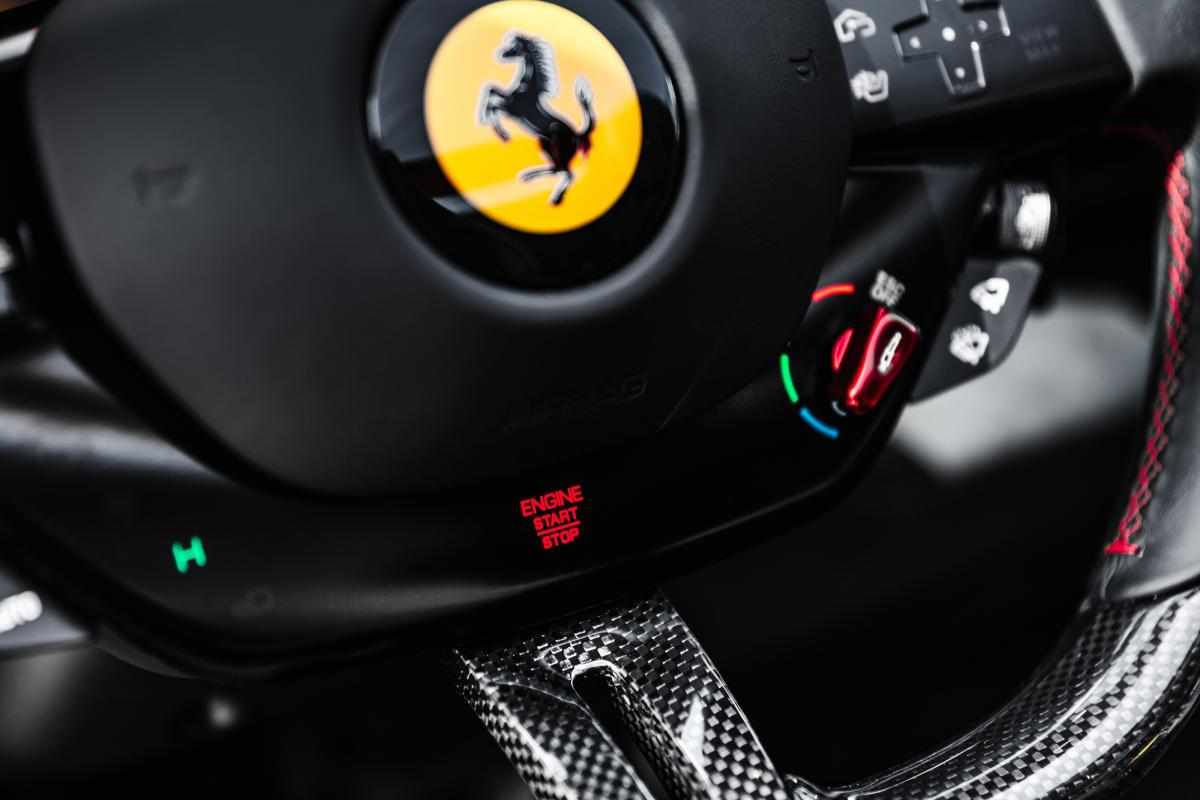 ferrari-296-3-0-v6-phev-2025-gasolina-2992cc