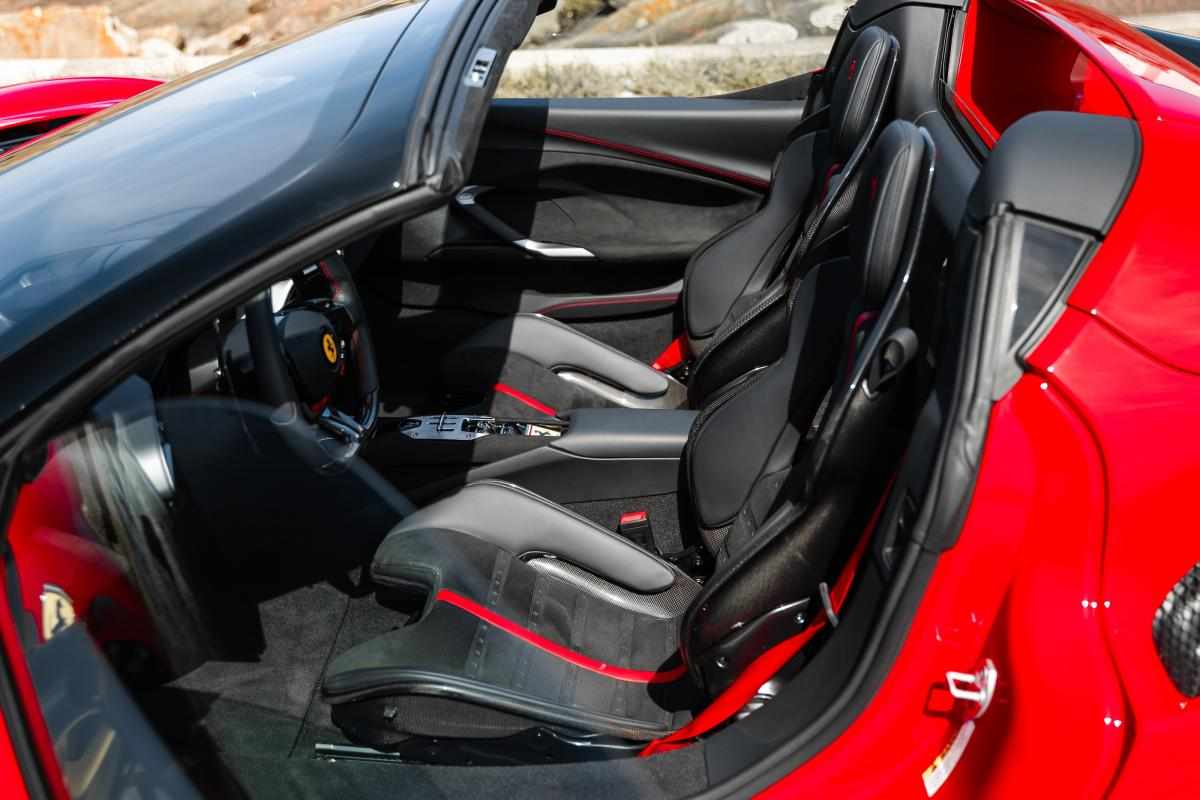 ferrari-296-3-0-v6-phev-2025-gasolina-2992cc