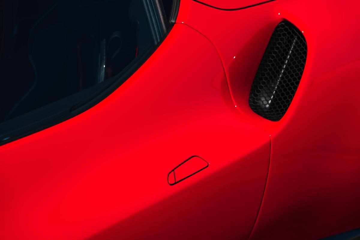 ferrari-296-3-0-v6-phev-2025-gasolina-2992cc