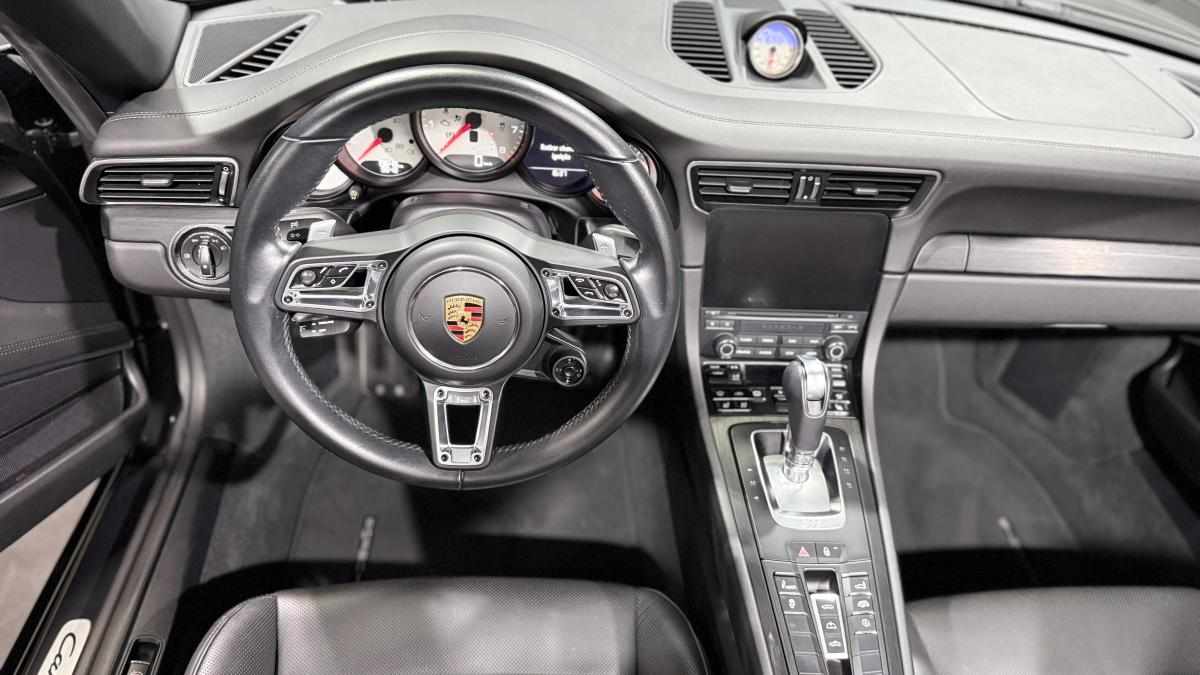 porsche-911-carrera-4-gts-2017-gasolina-2981cc