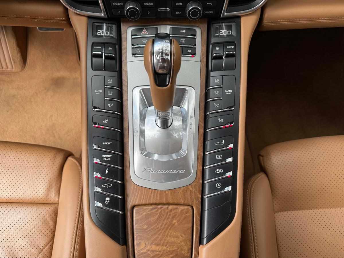 porsche-panamera-turbo-2010-gasolina-4806cc