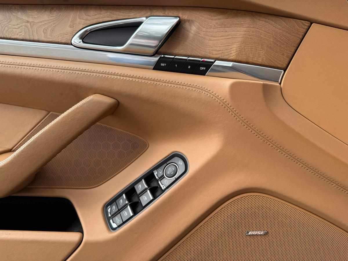 porsche-panamera-turbo-2010-gasolina-4806cc