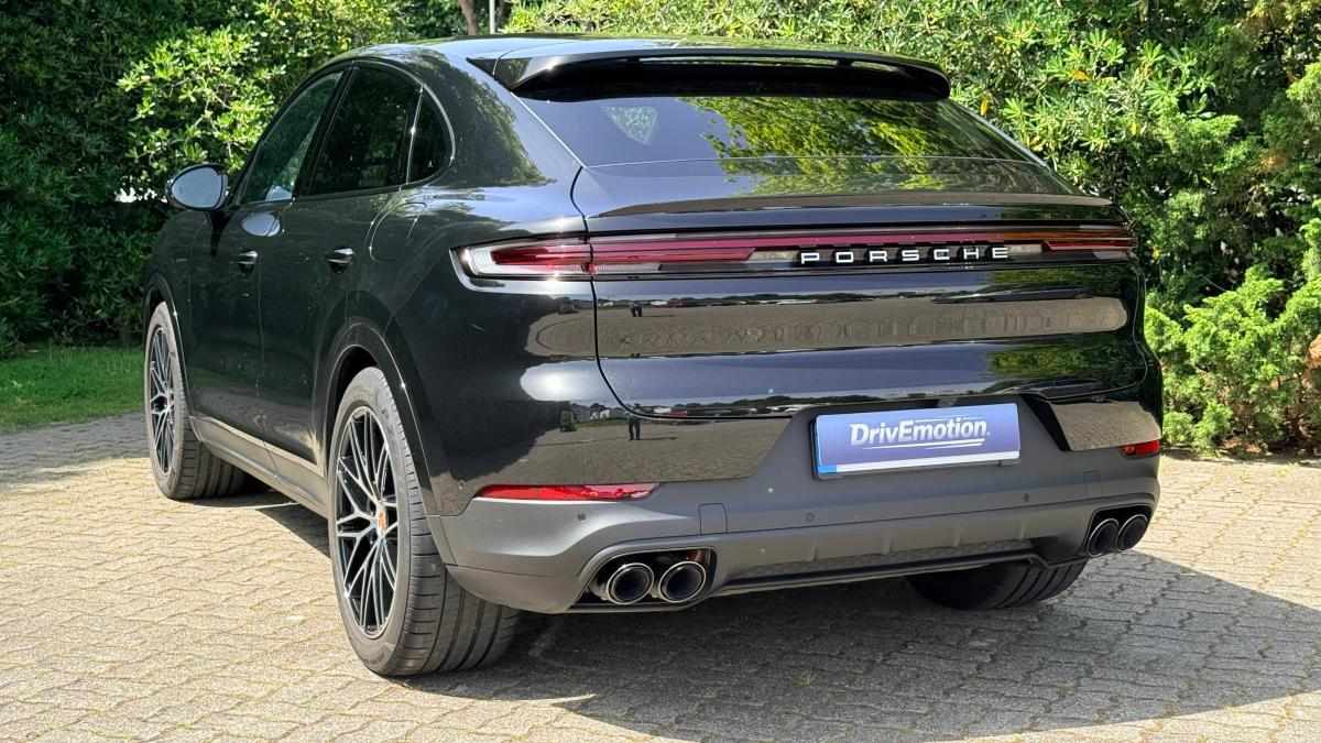 porsche-cayenne-2025-hibrido-a-gasolina-2995cc