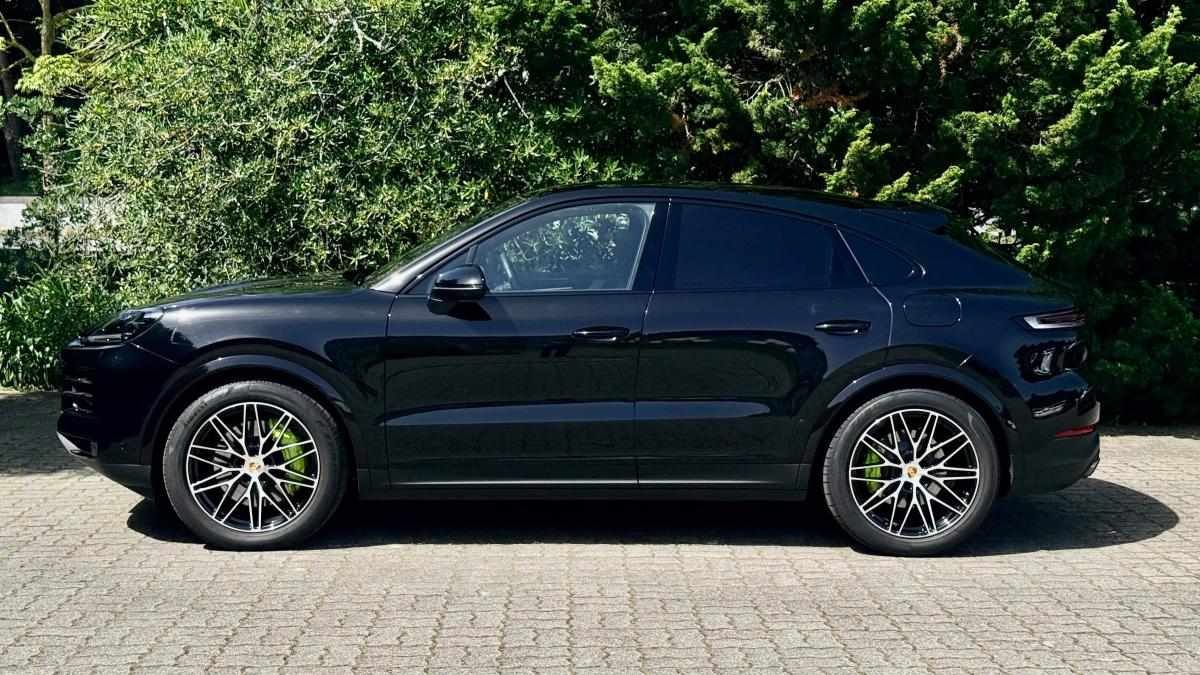 porsche-cayenne-2025-hibrido-a-gasolina-2995cc