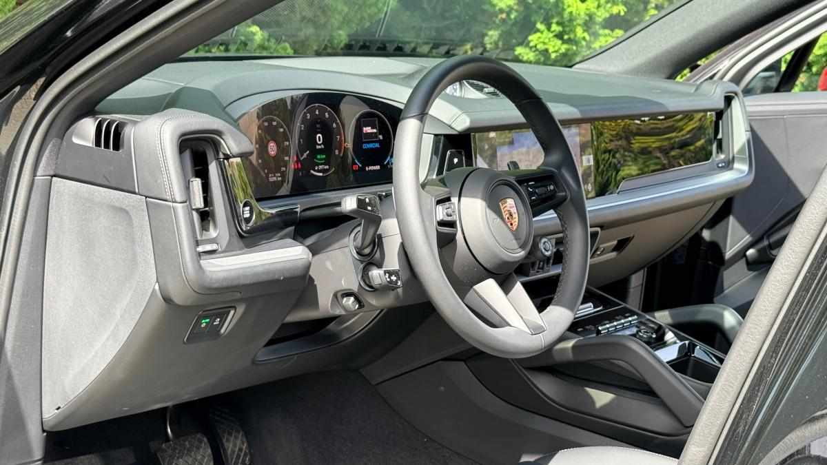 porsche-cayenne-2025-hibrido-a-gasolina-2995cc