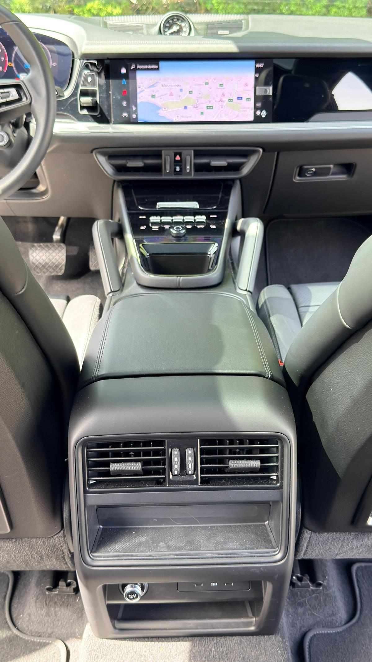 porsche-cayenne-2025-hibrido-a-gasolina-2995cc