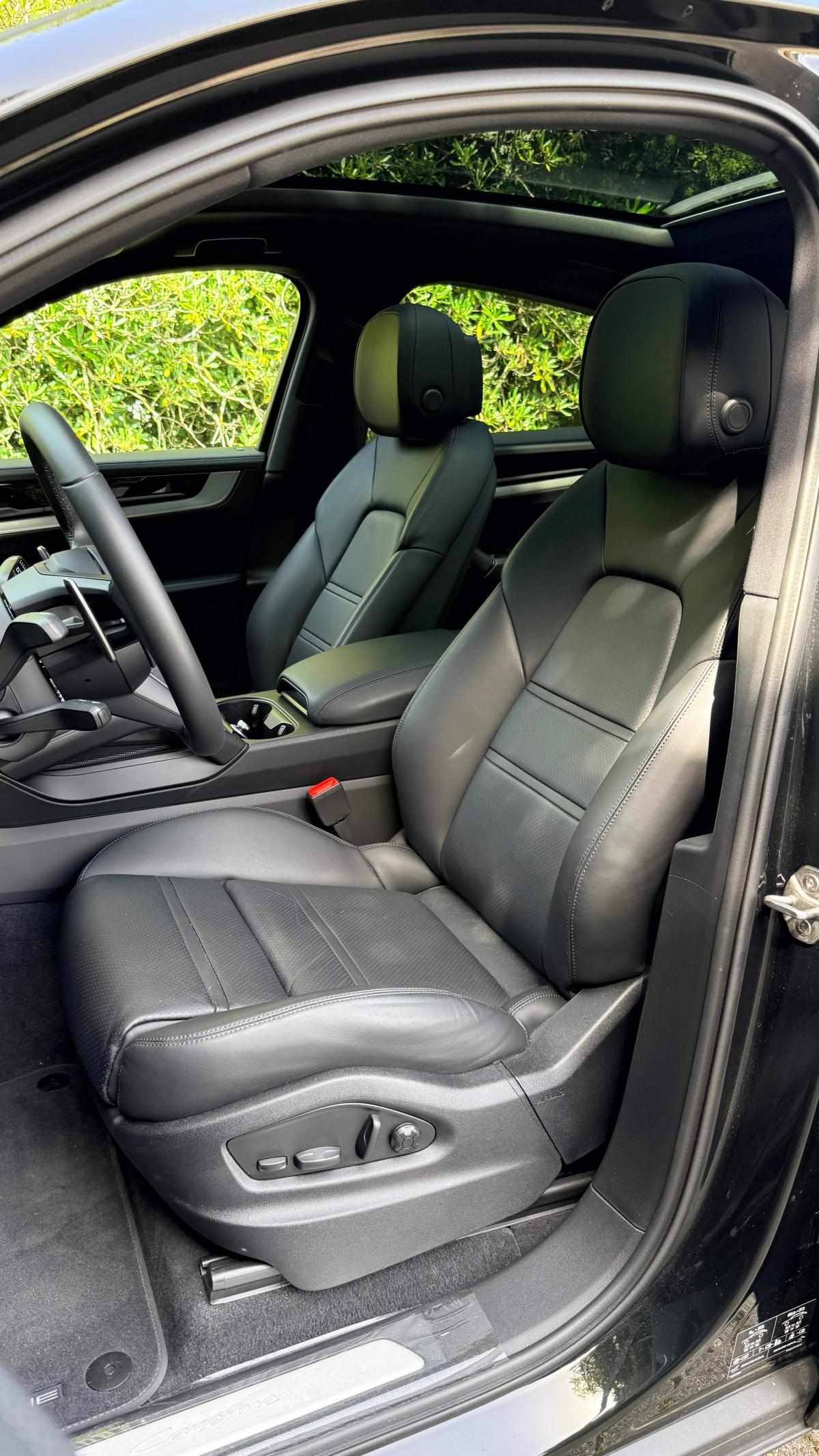 porsche-cayenne-2025-hibrido-a-gasolina-2995cc
