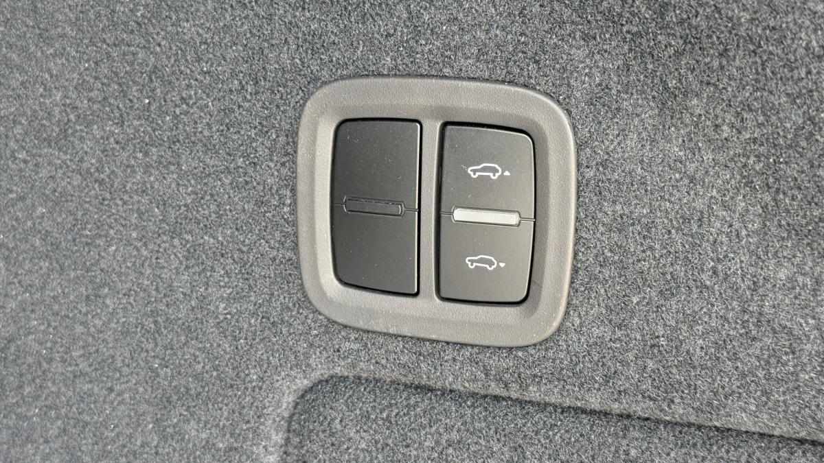 porsche-cayenne-2025-hibrido-a-gasolina-2995cc
