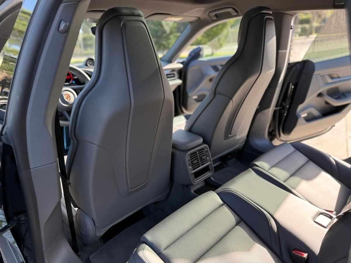 porsche-taycan-taycan-2025-eletrico