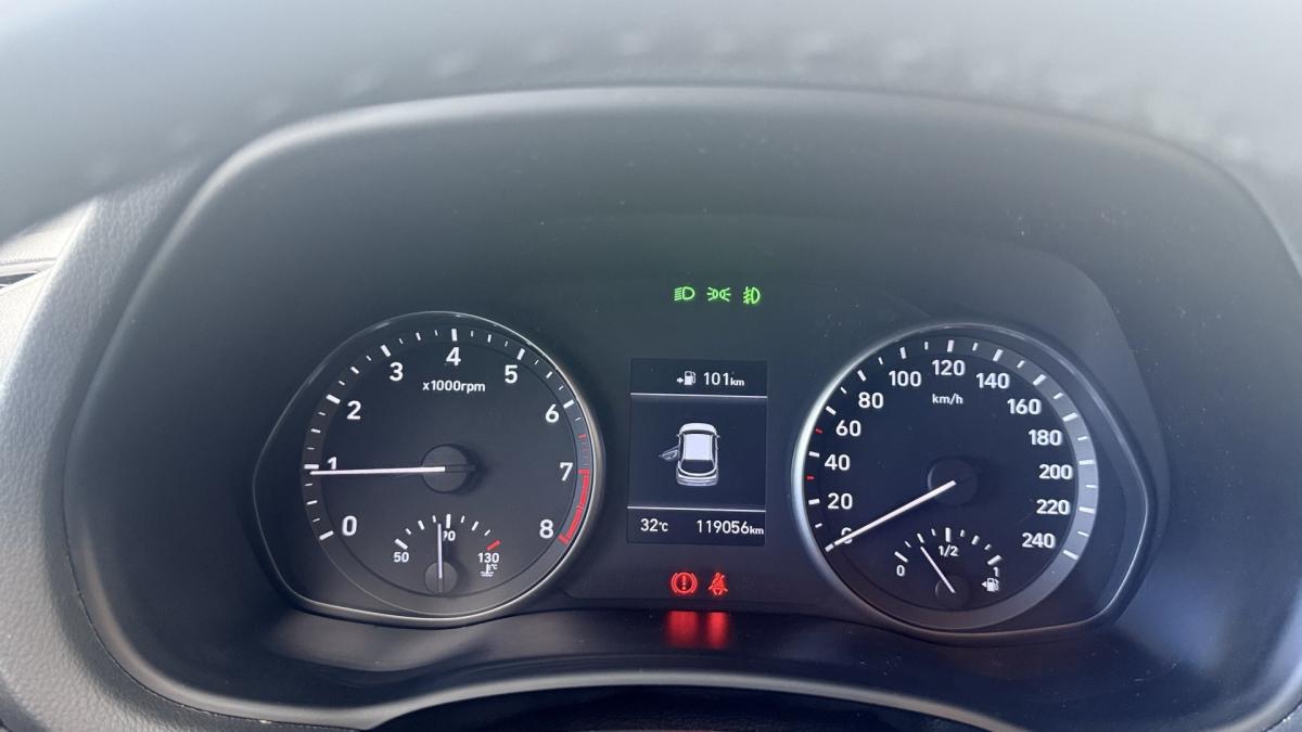 hyundai-i30-2018-gasolina-998cc