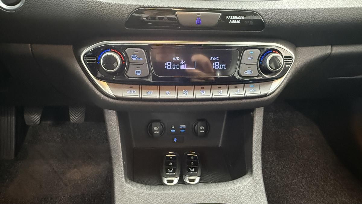 hyundai-i30-2018-gasolina-998cc