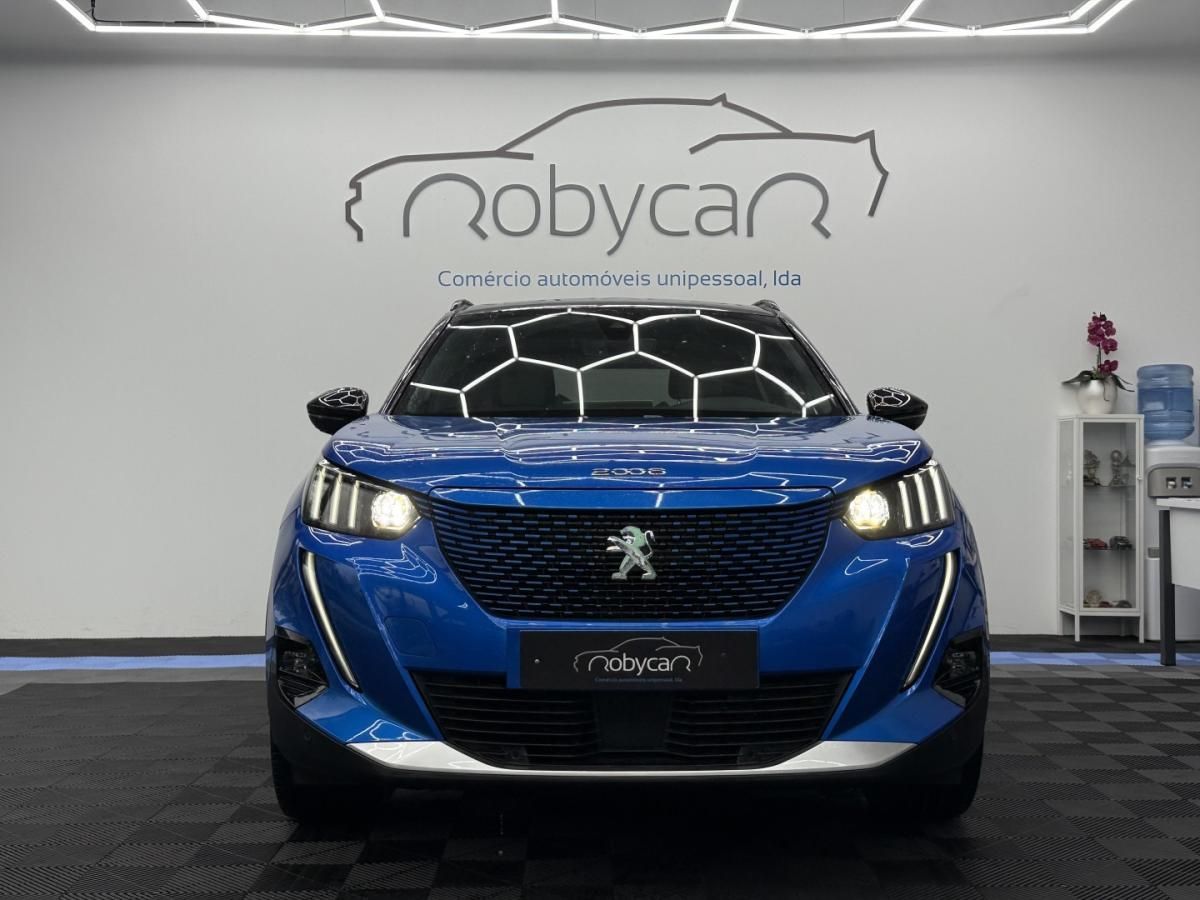 peugeot-e-2008-2020-eletrico-0cc