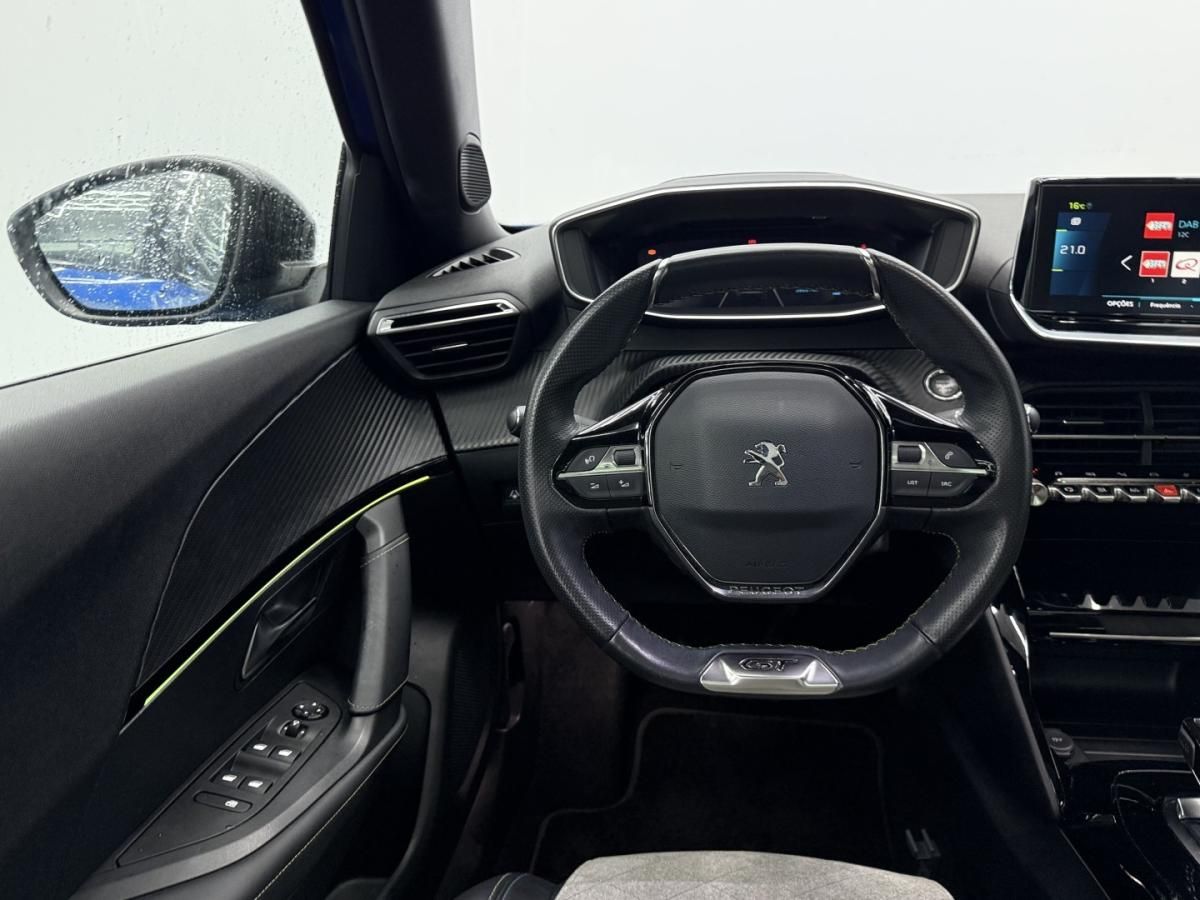peugeot-e-2008-2020-eletrico-0cc