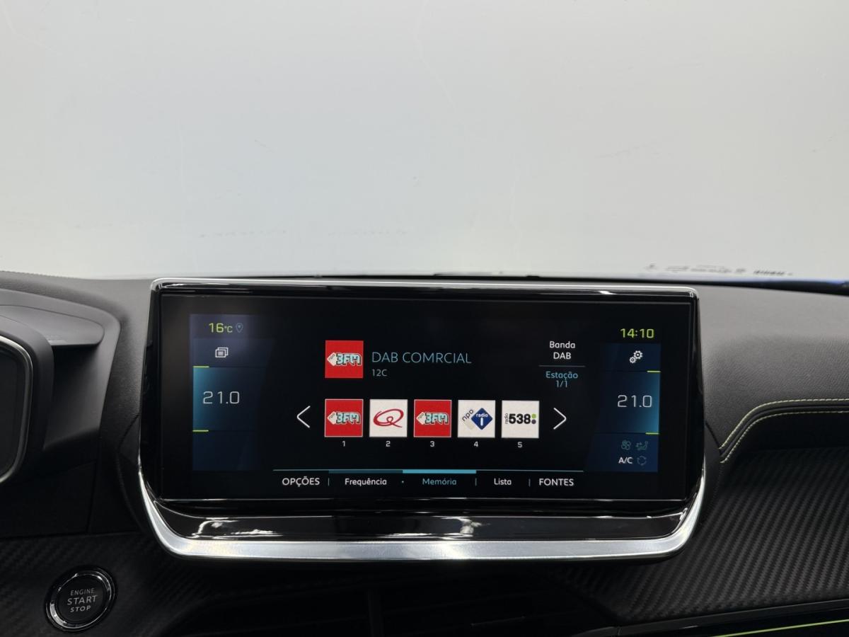 peugeot-e-2008-2020-eletrico-0cc