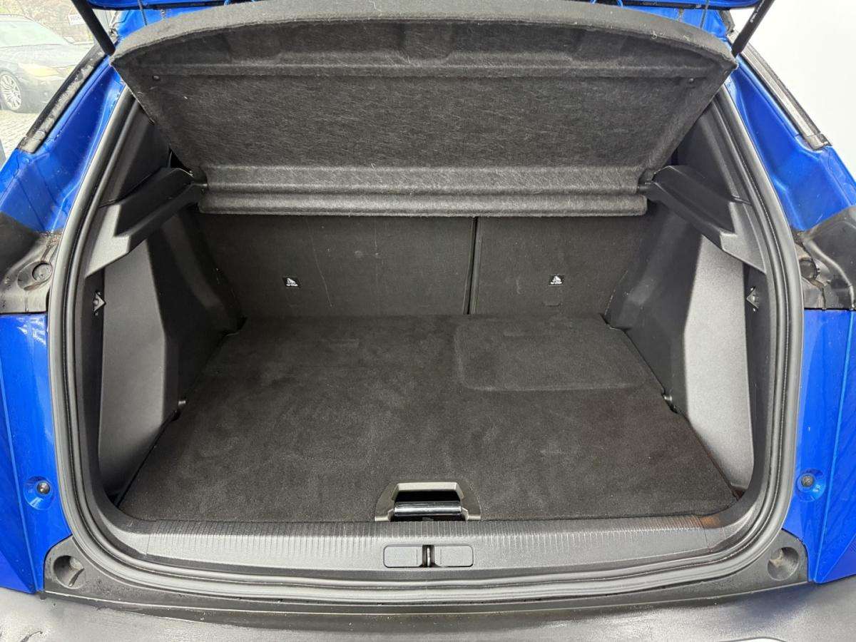 peugeot-e-2008-2020-eletrico-0cc