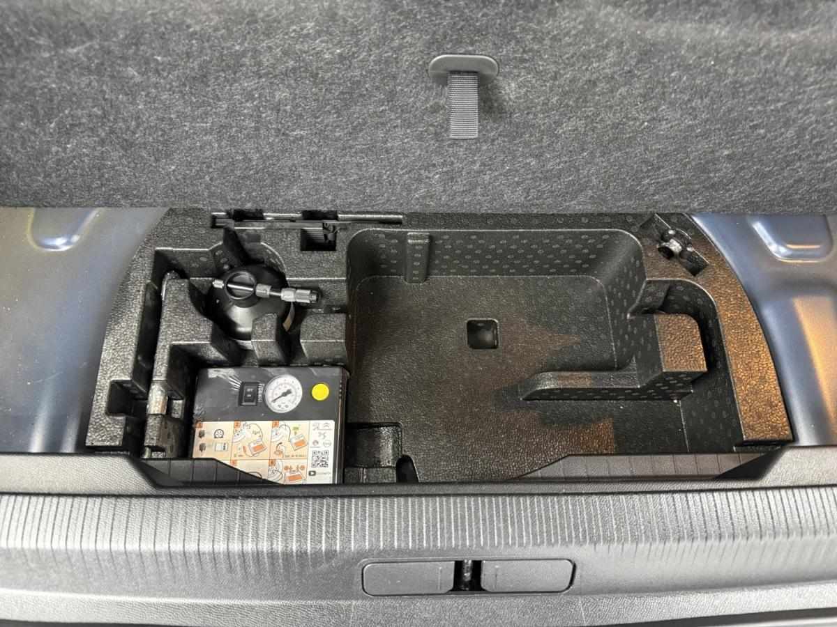 peugeot-e-2008-2020-eletrico-0cc