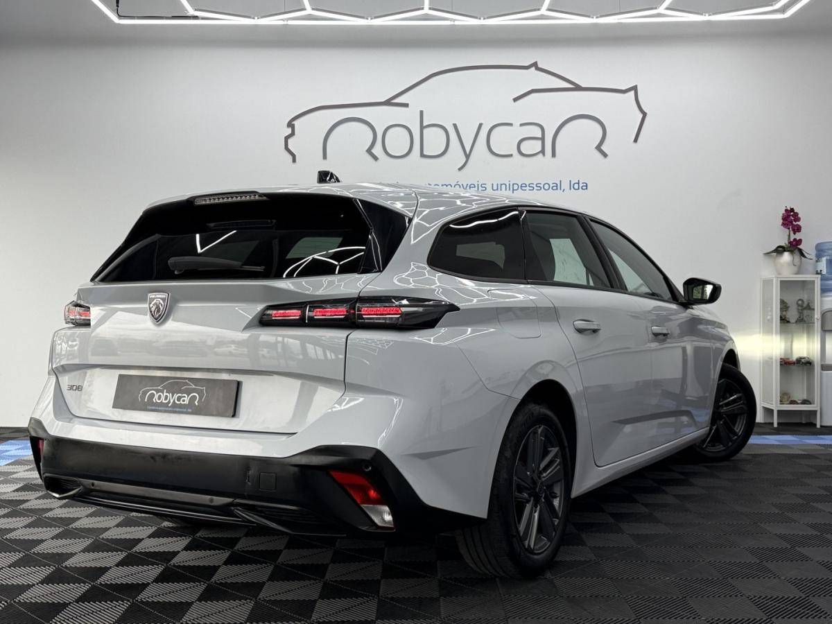 peugeot-308-sw-2024-gasolina-1199cc