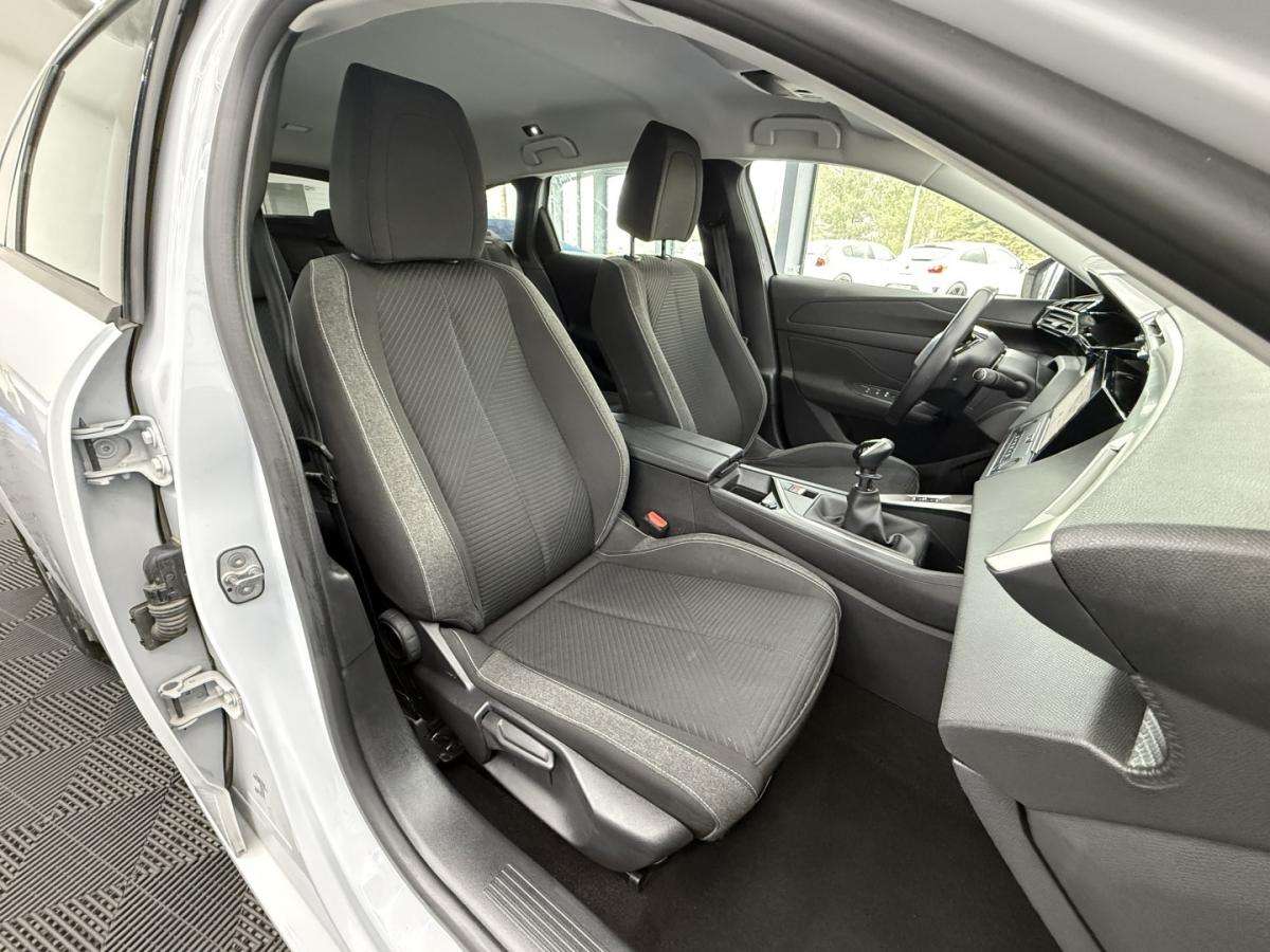 peugeot-308-sw-2024-gasolina-1199cc