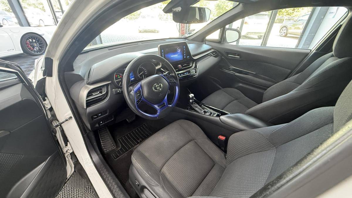 toyota-c-hr-2018-hibrido-1798cc