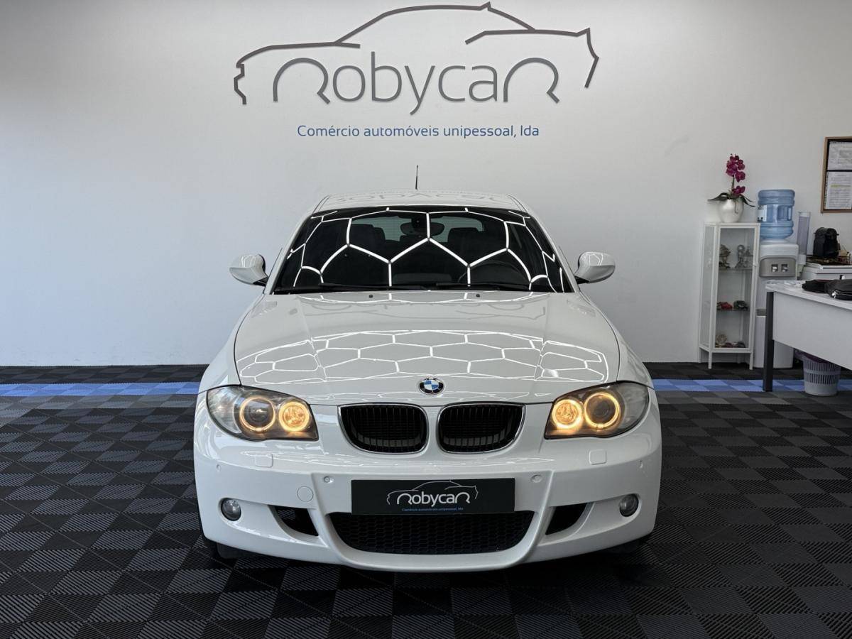 bmw-serie-1-120d-2011-diesel-1995cc