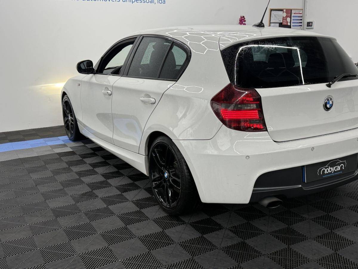 bmw-serie-1-120d-2011-diesel-1995cc