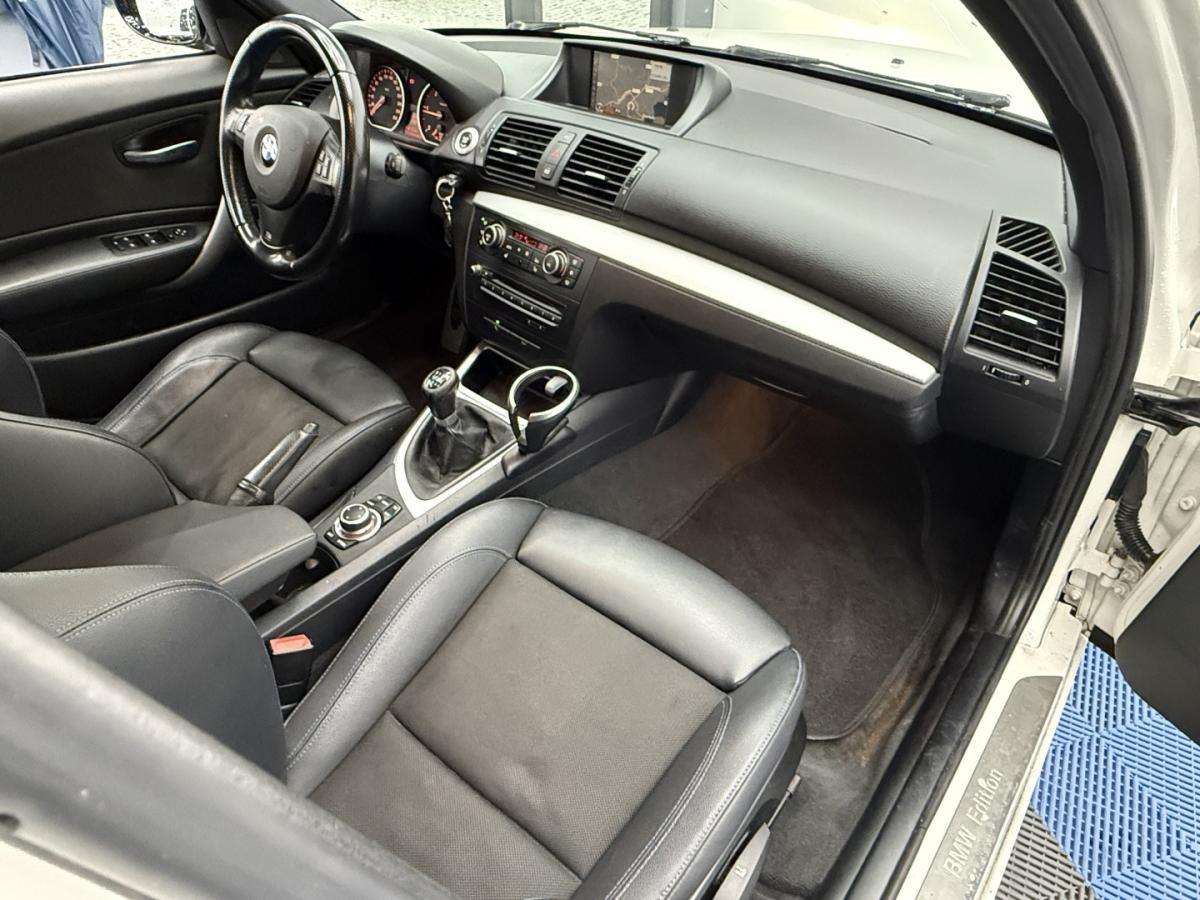 bmw-serie-1-120d-2011-diesel-1995cc