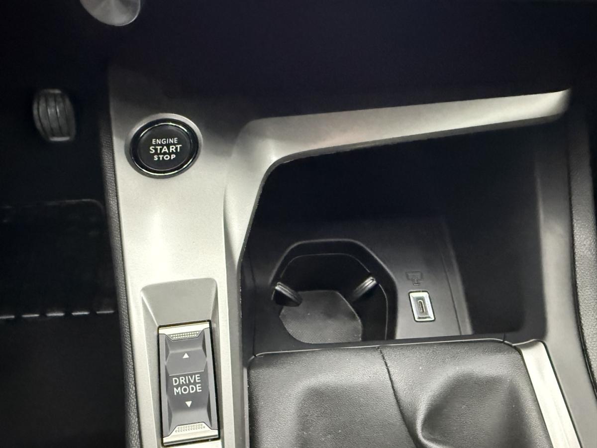 peugeot-308-sw-2024-gasolina-1199cc