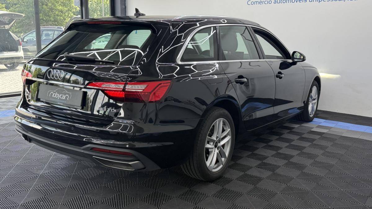 audi-a4-avant-2022-diesel-1968cc