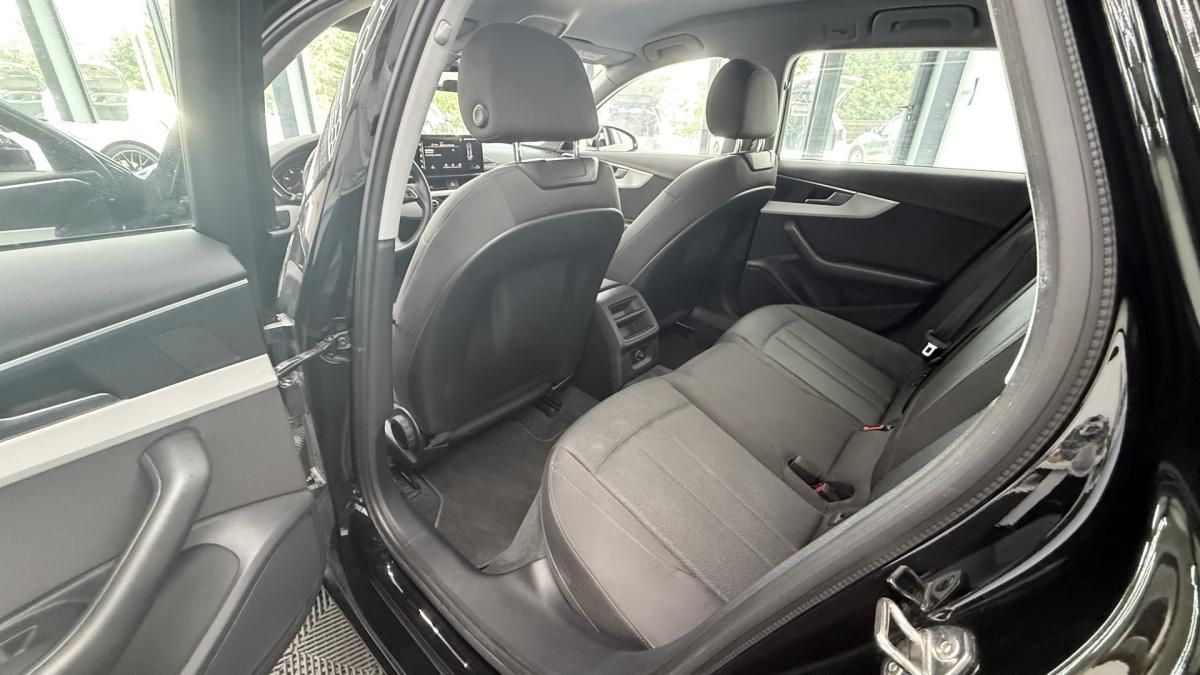 audi-a4-avant-2022-diesel-1968cc
