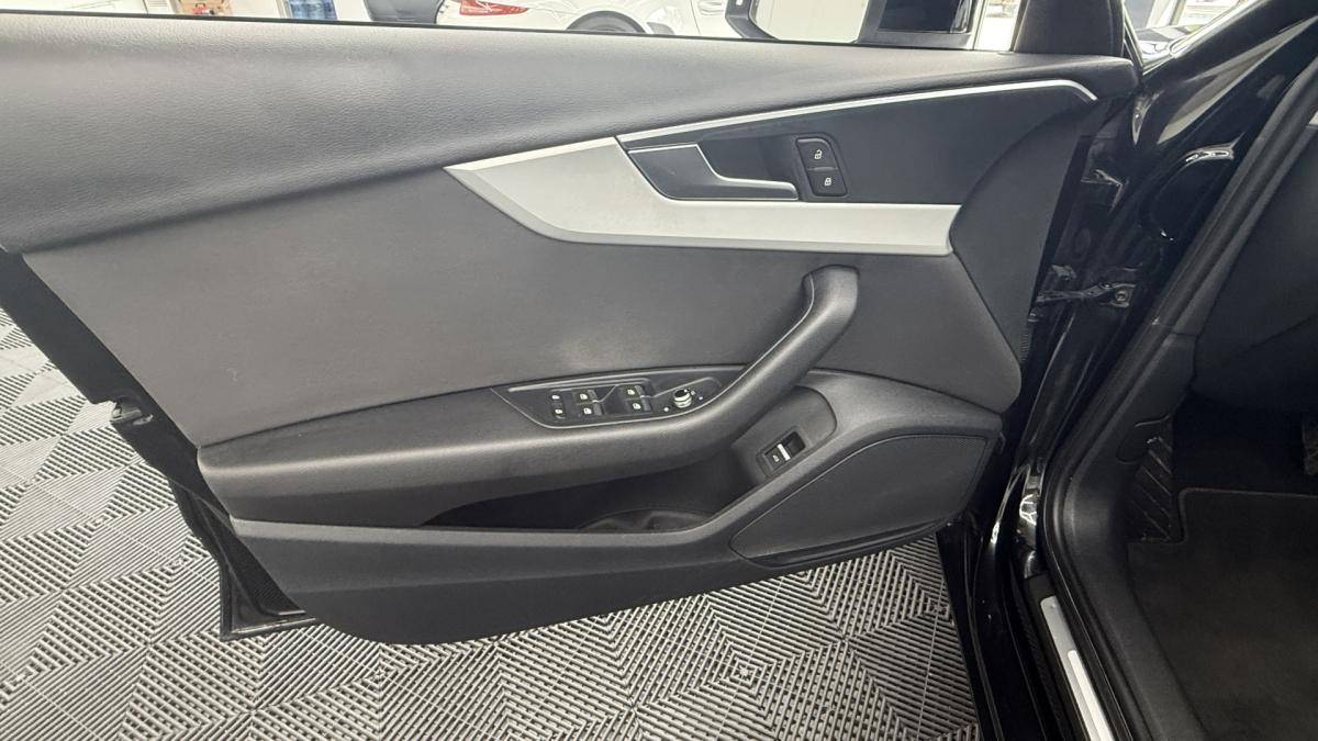 audi-a4-avant-2022-diesel-1968cc