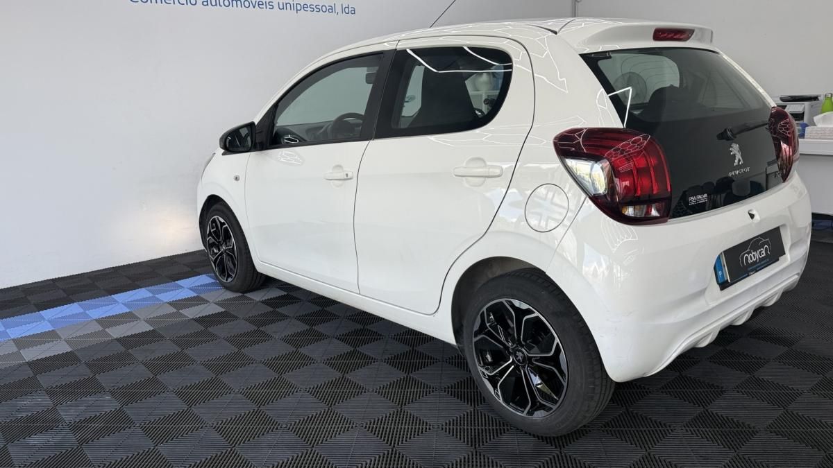 peugeot-108-2017-gasolina-1199cc