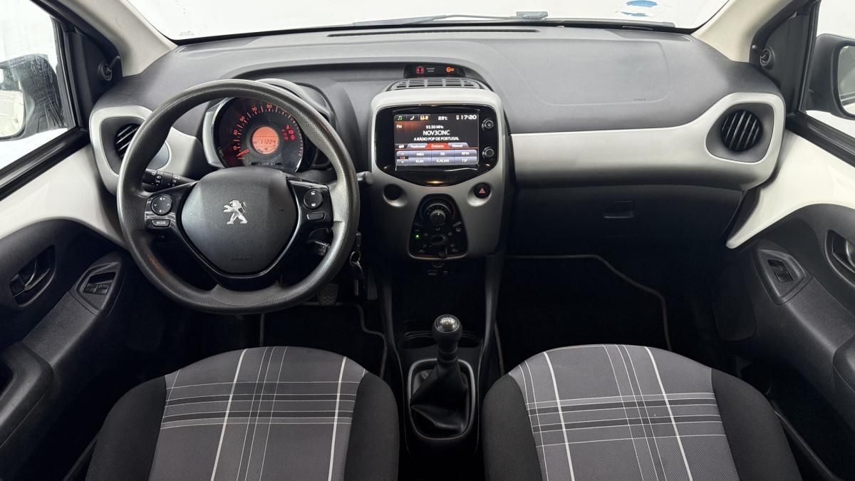 peugeot-108-2017-gasolina-1199cc