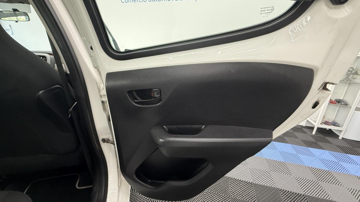 peugeot-108-2017-gasolina-1199cc