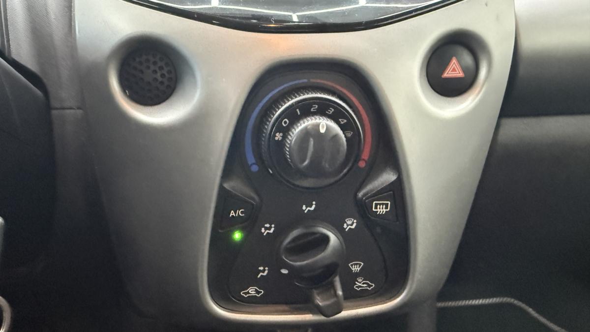 peugeot-108-2017-gasolina-1199cc