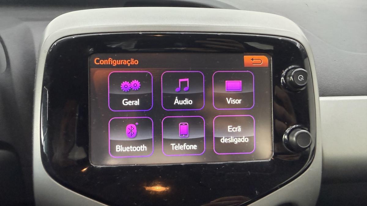 peugeot-108-2017-gasolina-1199cc
