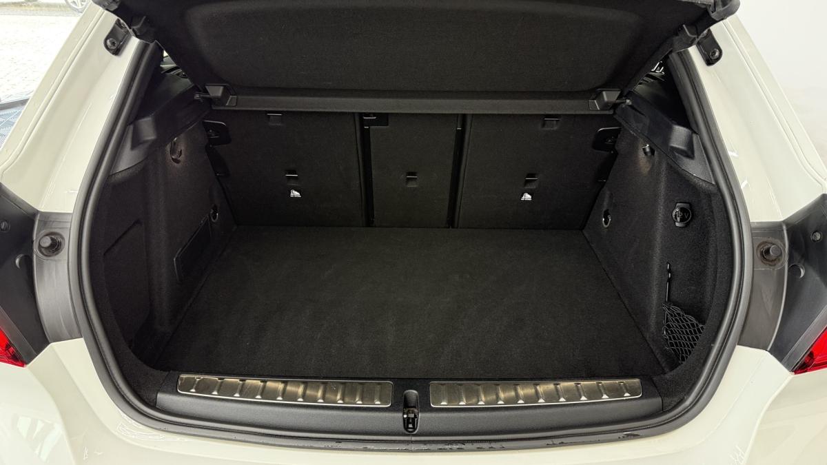 bmw-serie-1-2020-diesel-1995cc