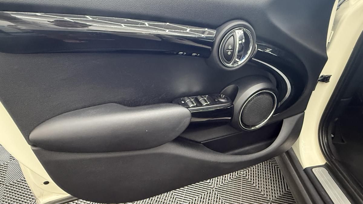 mini-cooper-2015-diesel-1496cc