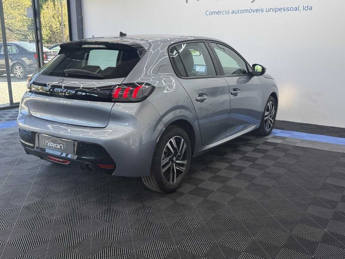 peugeot-208-2020-gasolina-1199cc