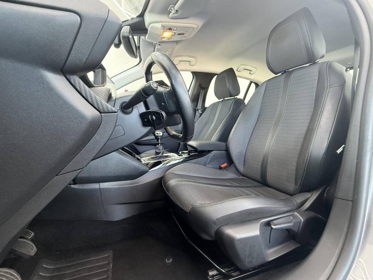 peugeot-208-2020-gasolina-1199cc
