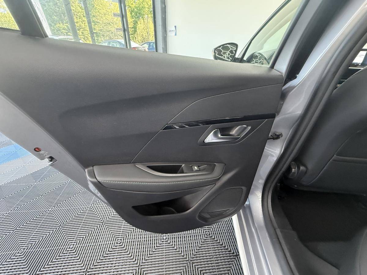 peugeot-208-2020-gasolina-1199cc