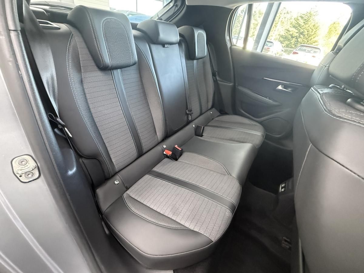 peugeot-208-2020-gasolina-1199cc