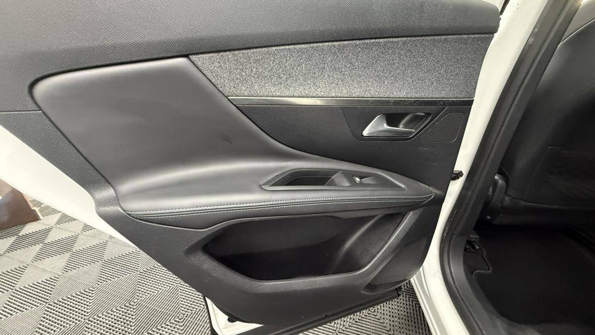 peugeot-3008-2018-gasolina-1199cc