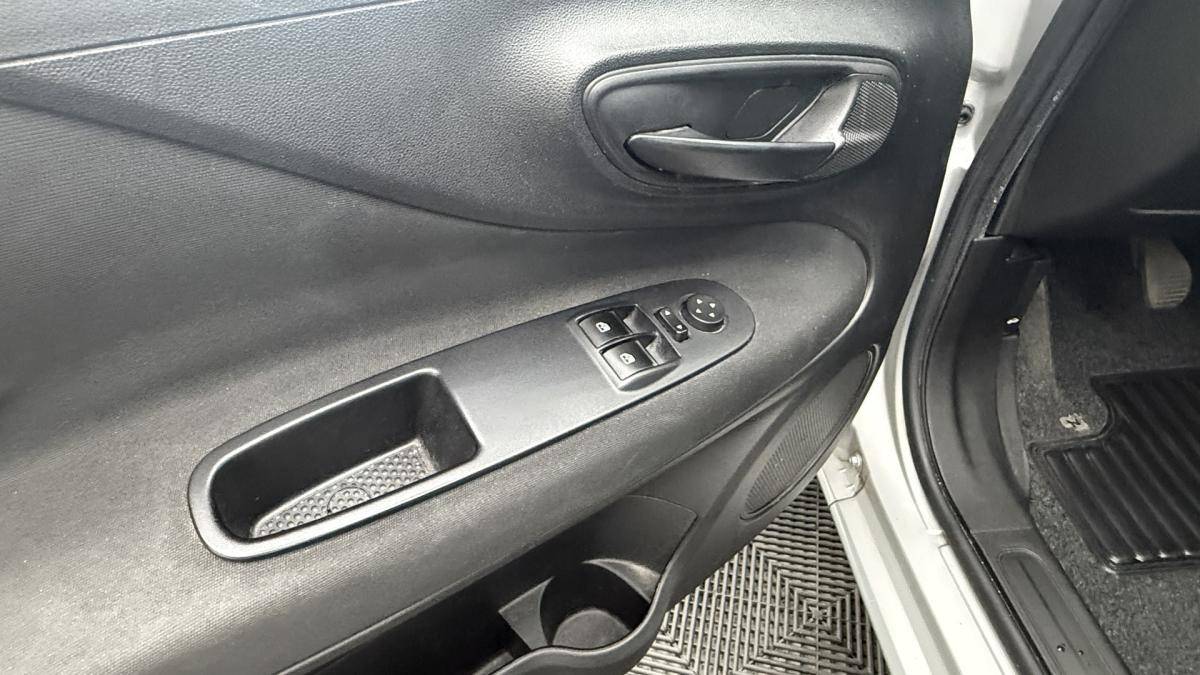 fiat-punto-2016-gasolina-1242cc