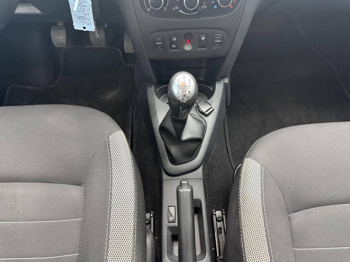 dacia-sandero-2018-gasolina-898cc