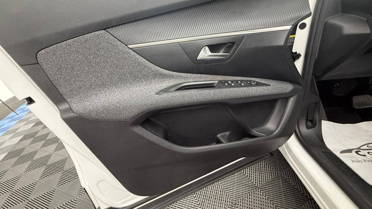peugeot-3008-2019-gasolina-1199cc