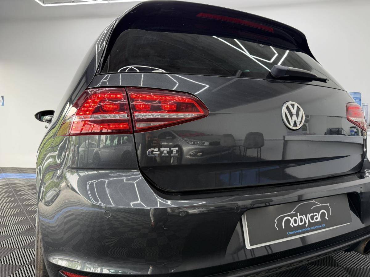 volkswagen-golf-2015-gasolina-1984cc