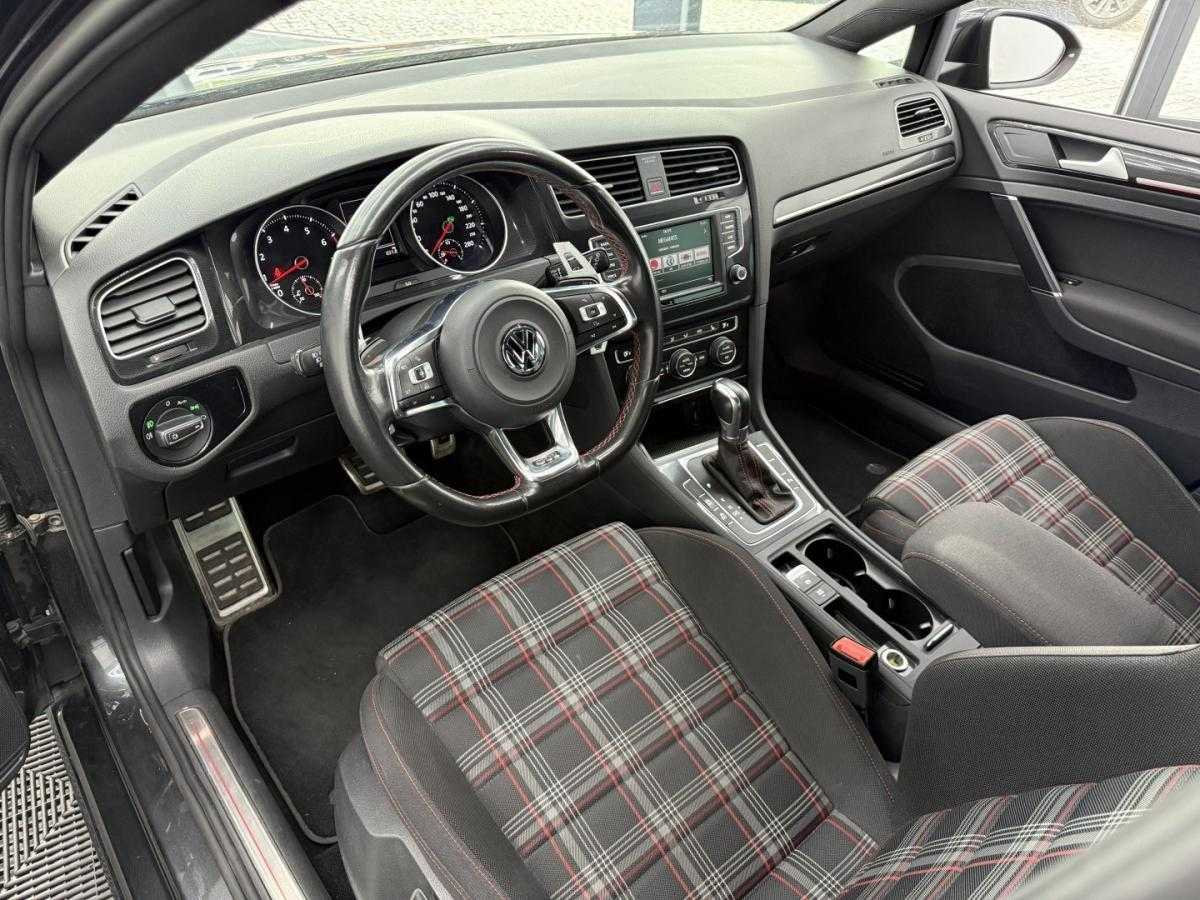 volkswagen-golf-2015-gasolina-1984cc