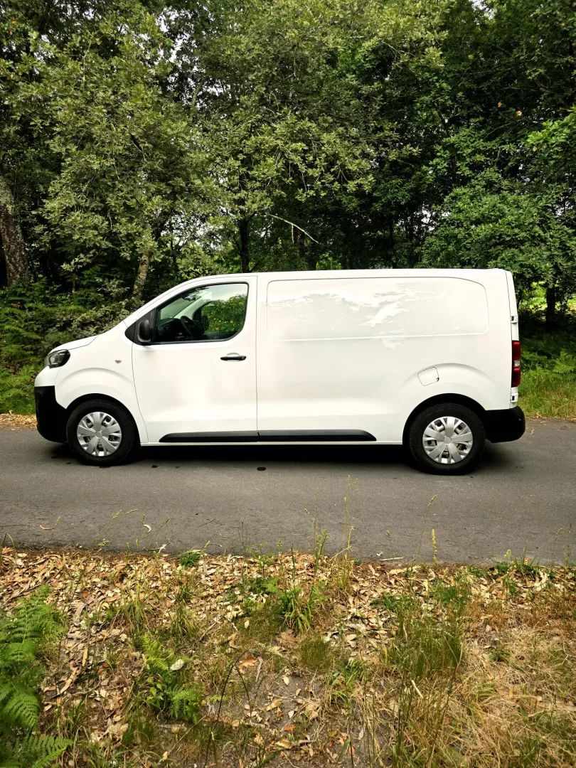 peugeot-expert-2019-diesel-1560cc
