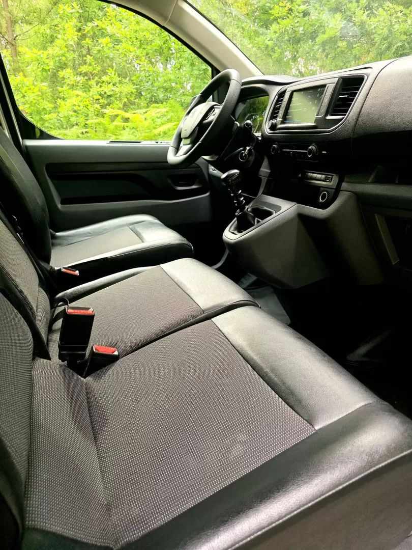peugeot-expert-2019-diesel-1560cc