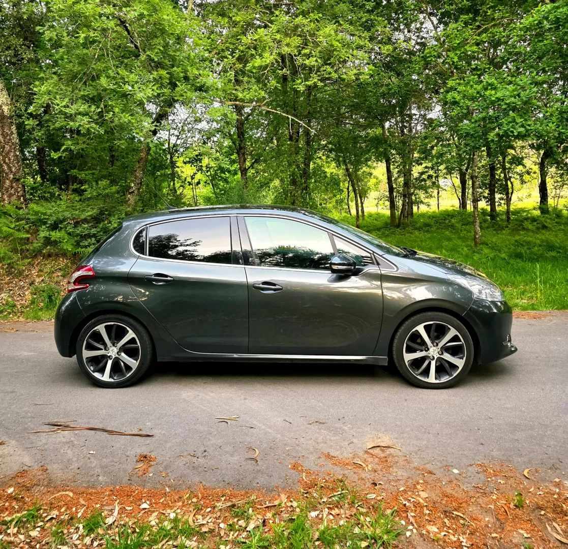 peugeot-208-2012-diesel-1560cc